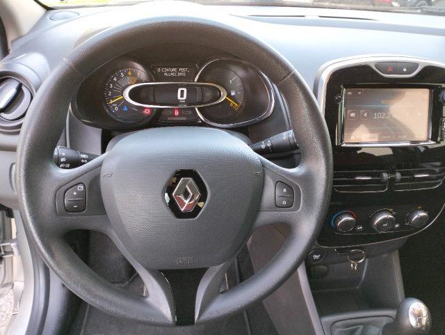 RENAULT Clio 1.2 Authentique