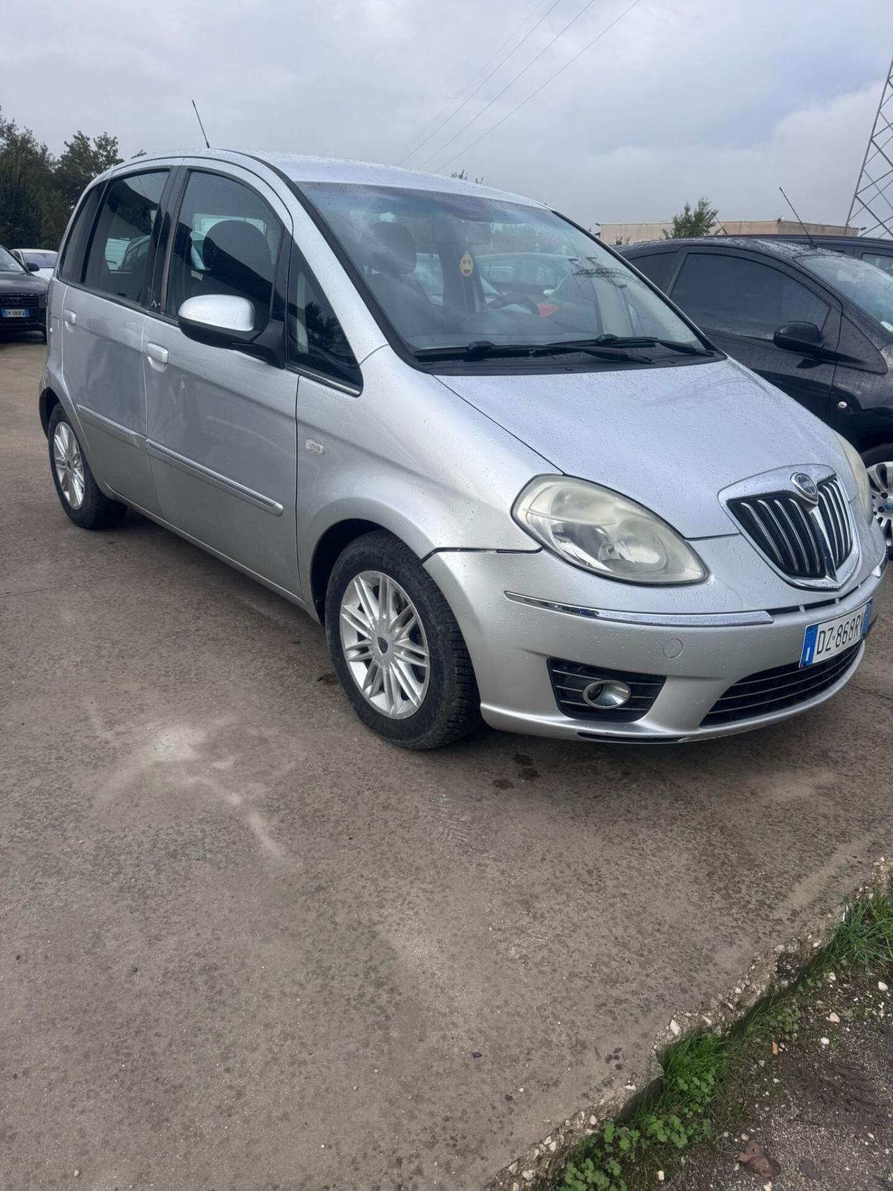 Lancia MUSA 1.3 Mjt 16V 95 CV S&S DPF Poltrona Frau