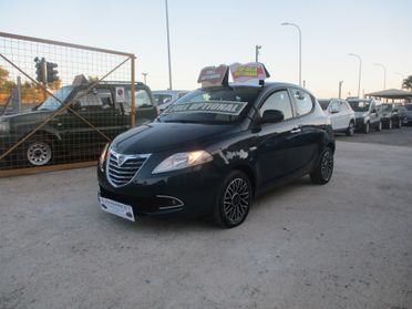 Lancia Ypsilon 1.2 69 CV 5 porte GPL Ecochic 30th Anniversary