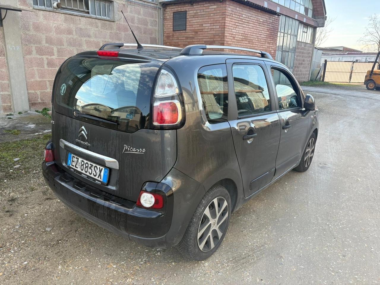 Citroen C3 Picasso 1.6 HDi 92 cvExclusive Cinema 2015 152.000 KM