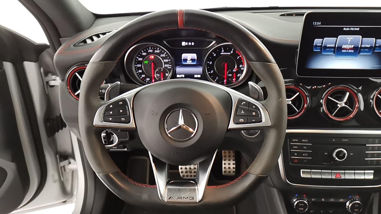 Mercedes-Benz CLA - C117 - CLA 45 AMG Race Edition 4matic auto