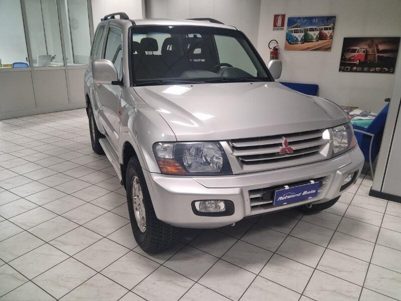 MITSUBISHI Pajero (2000-2007) Pajero 3.2 16V DI...