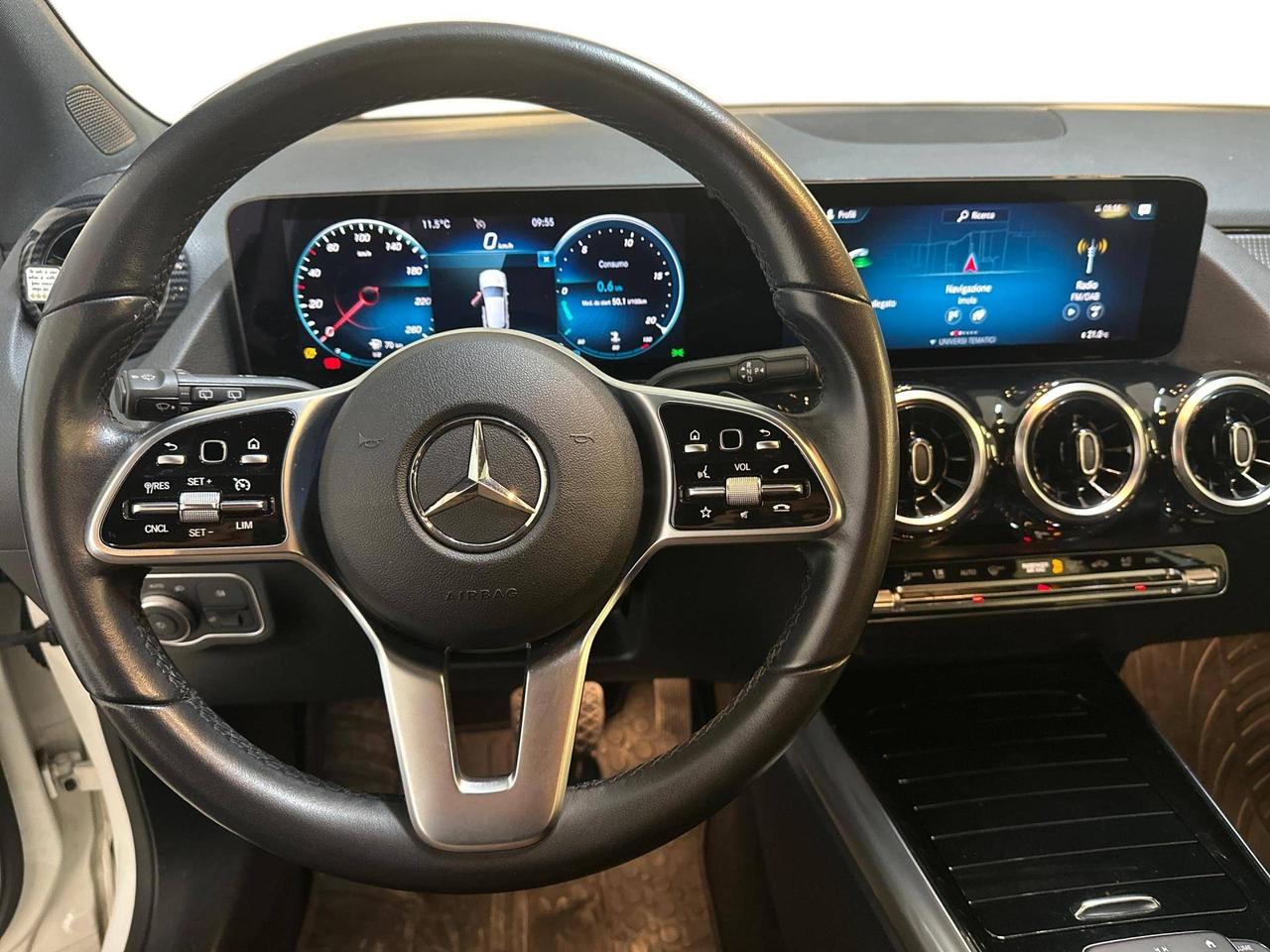 Mercedes GLA 200 d Sport 4matic