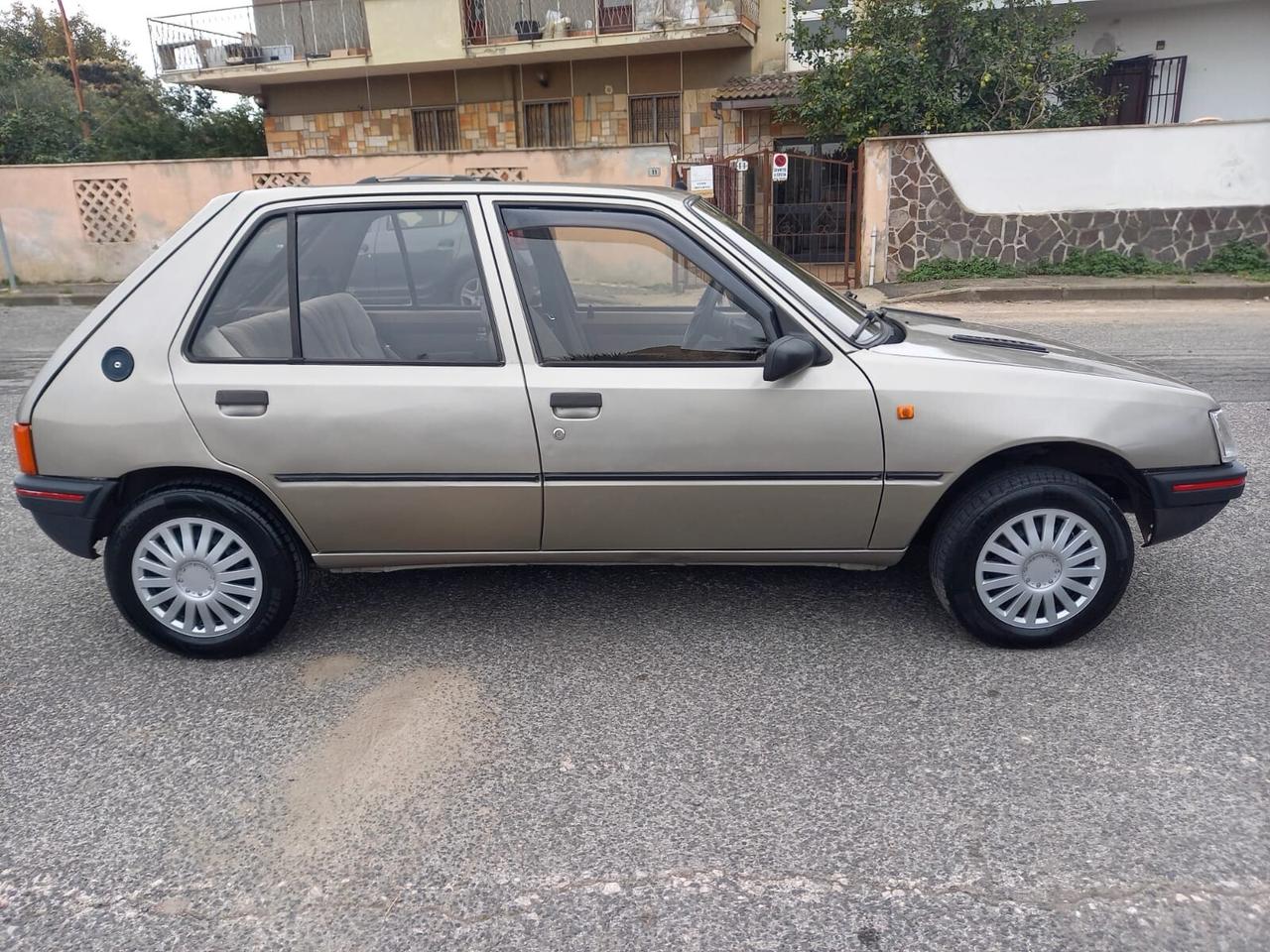 Peugeot 205 1.1 benzina 1988