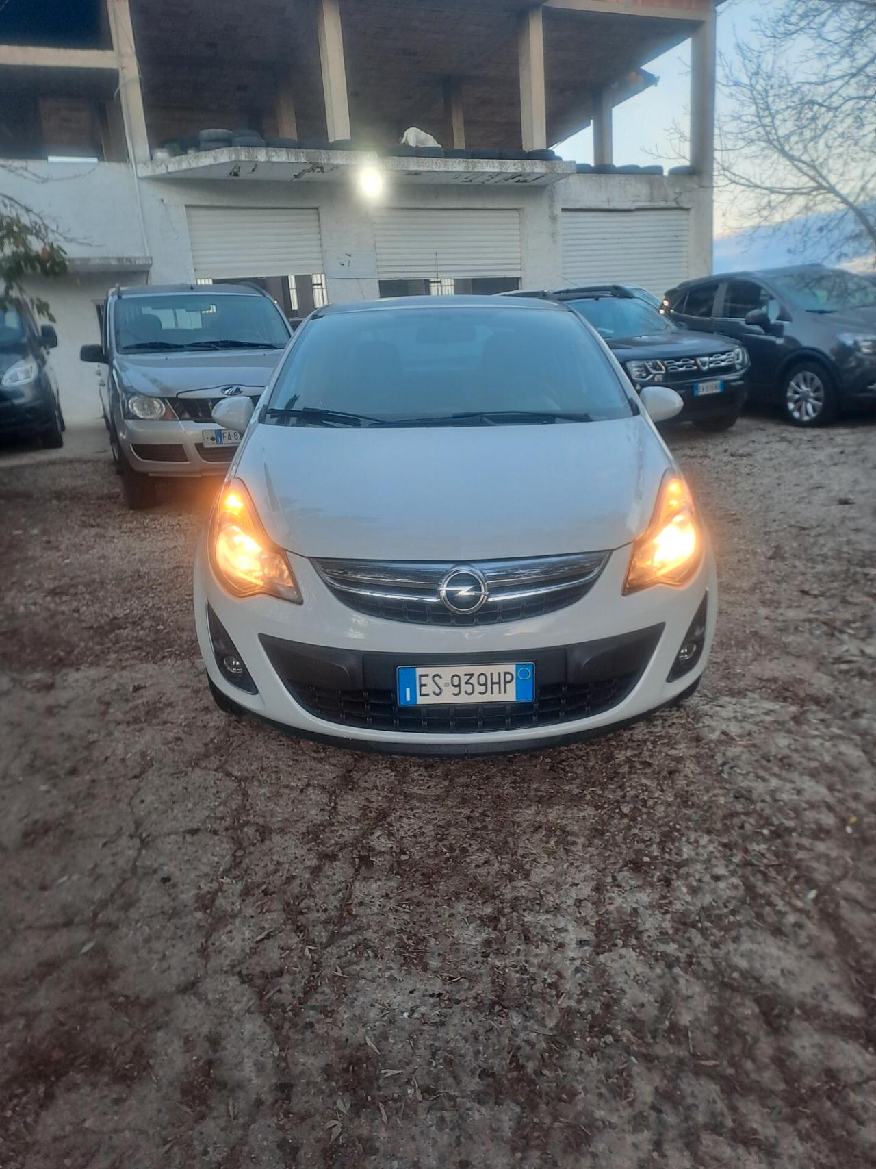 Opel Corsa 1.2 5 porte Sport km 114mila