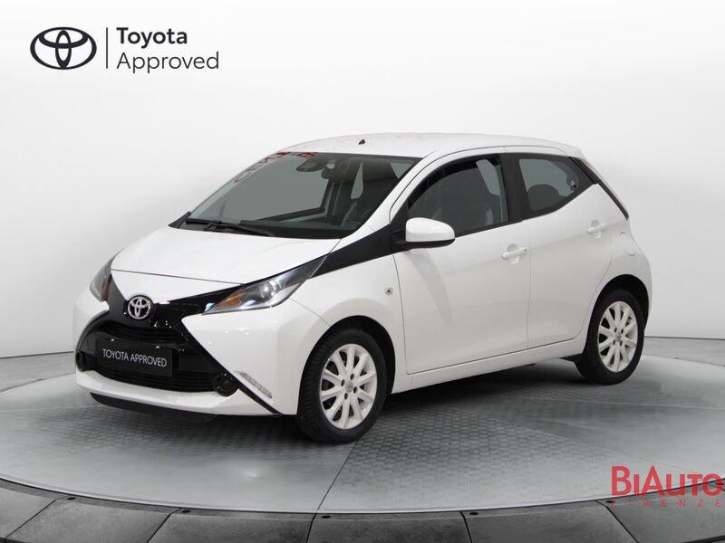 Toyota Aygo Aygo 1.0 VVT-i 69 CV 5 porte x-play