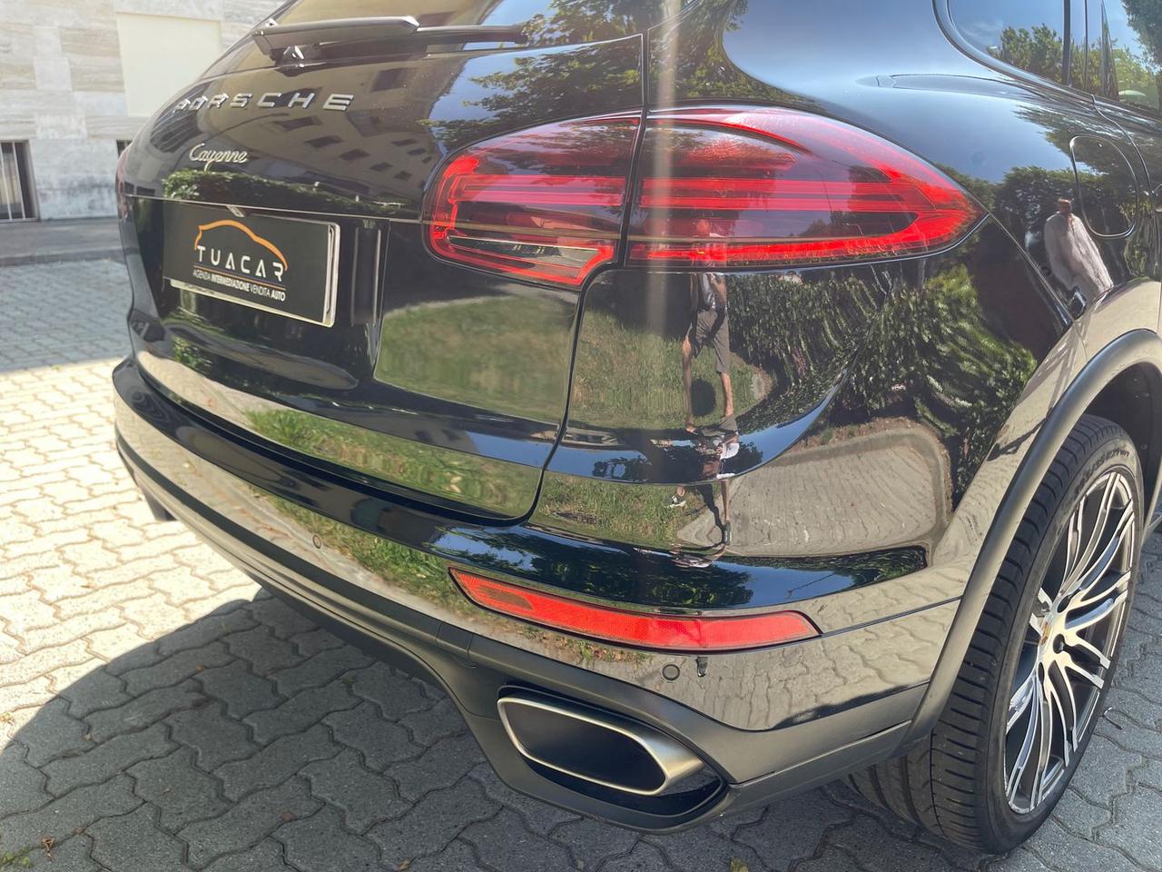 Porsche Cayenne Platinum Edition 3.0 #6240