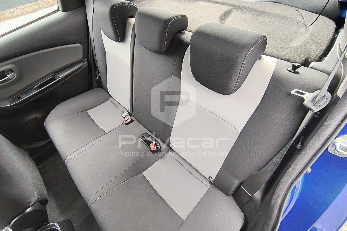TOYOTA Yaris 1.0 5 porte Business