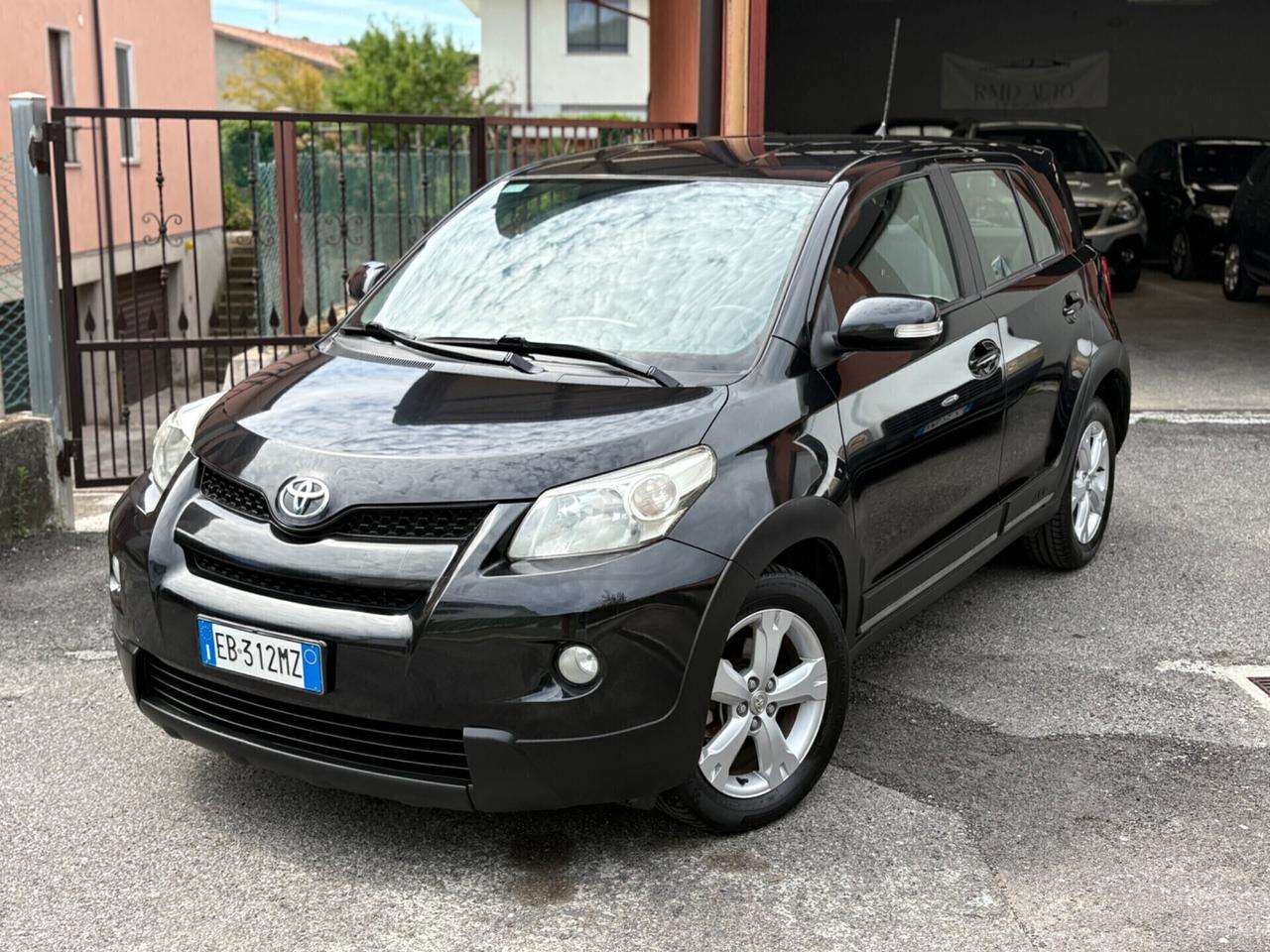 Toyota Urban Cruiser 1.4 D-4D AWD Luxury 4x4