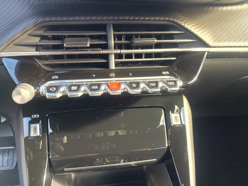 Peugeot 2008 1.2 130cv EAT8 Allure