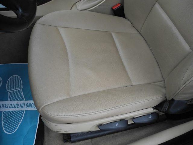 BMW 320 i Touring - PELLE - TETTO APRIBILE - LEGGERE NOTE