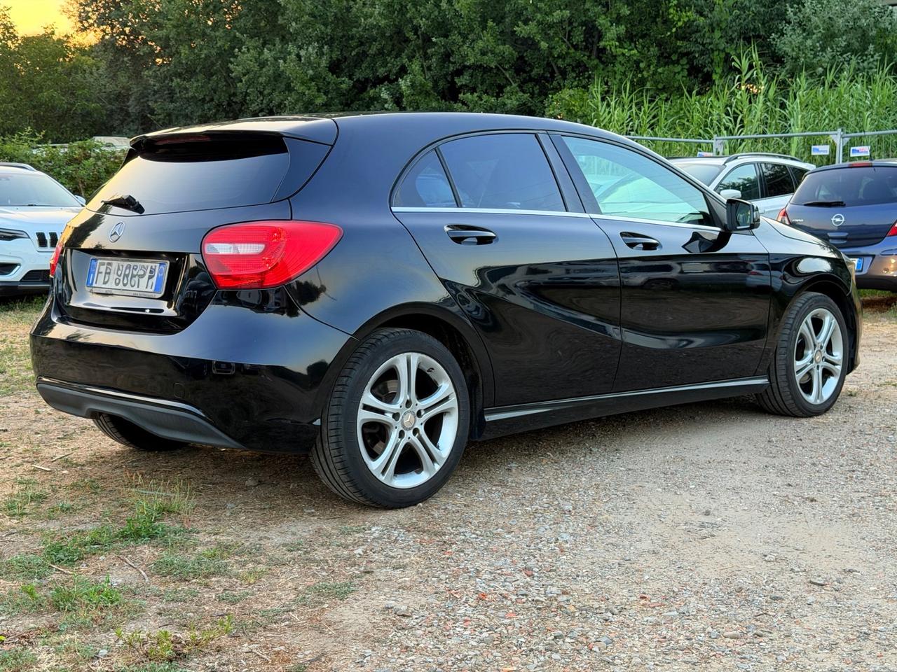 Mercedes-benz A 180 d Automatic Dark Night Edition 2016