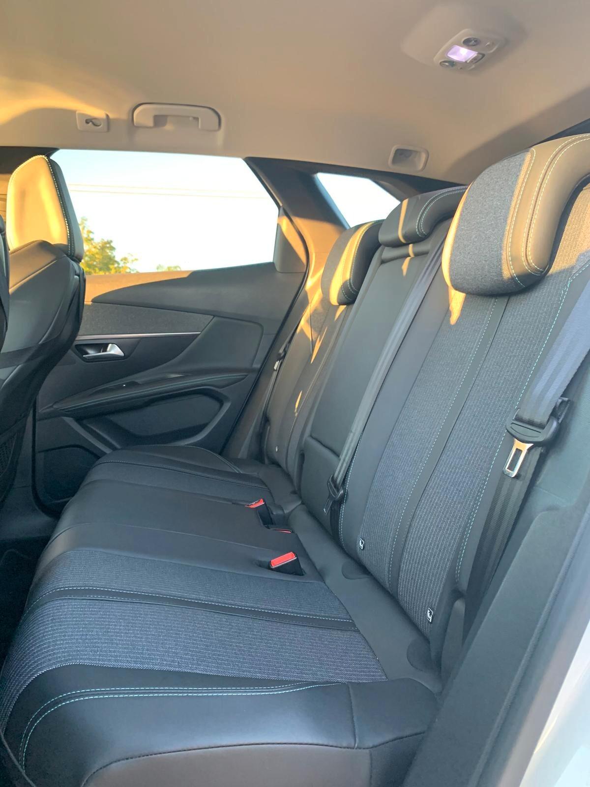 Peugeot 3008 BlueHDi 130 S&S Allure