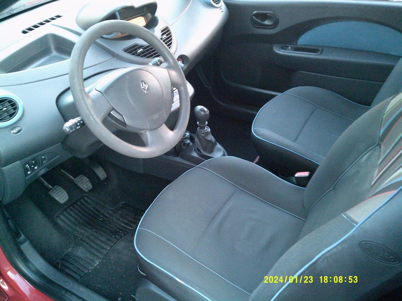 Renault Twingo 1.2 16V BVR Live
