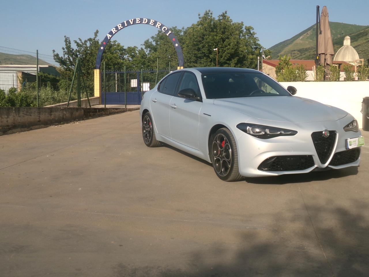 Alfa Romeo Giulia 2.2 TurboDiesel 210 CV AT8 AWD Q4 Competizione