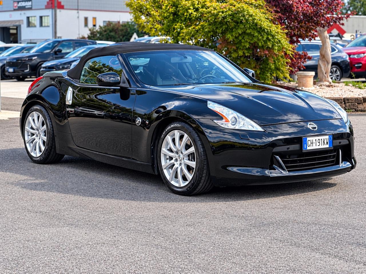 Nissan Z 370Z Roadster 3.7 V6 Lev 2