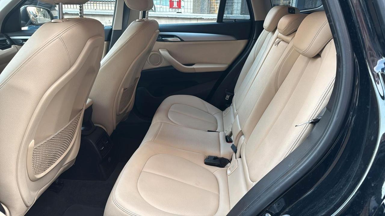 Bmw X1 sDrive18d Business