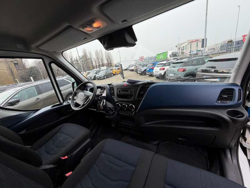 IVECO Daily Blue Power - daily 35 C14N A8 cab. p.c.