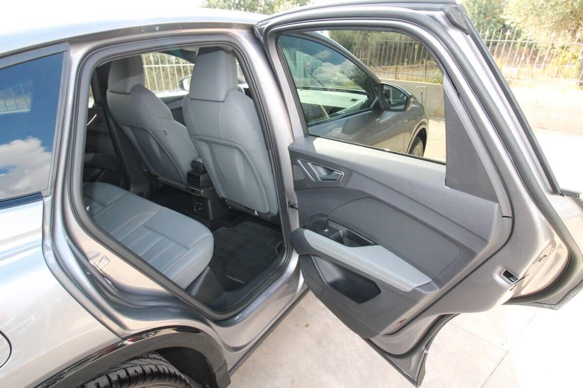 Audi Q4 SPB 50 e-tron S line edition One Bronze 2023