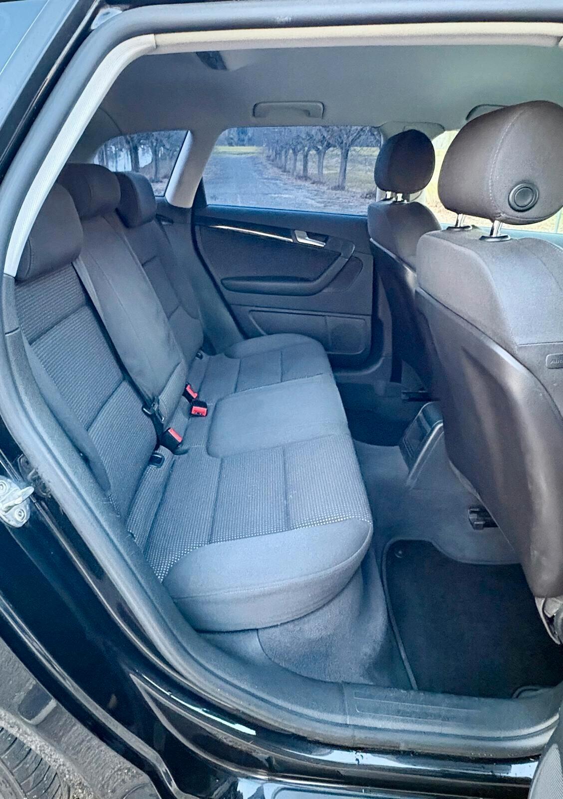 Audi A3 SPB 2.0 TDI Attraction - UNICO PROPRIETARIO