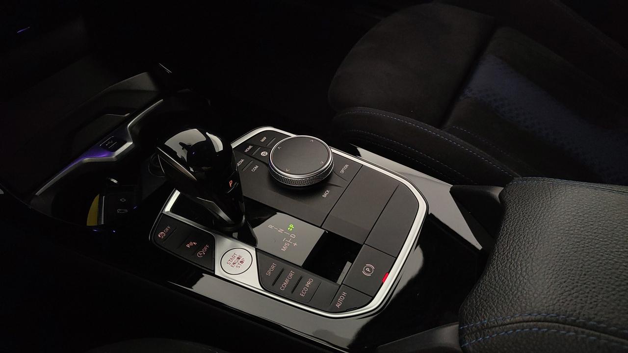 BMW Serie 1 F40 - 128ti auto