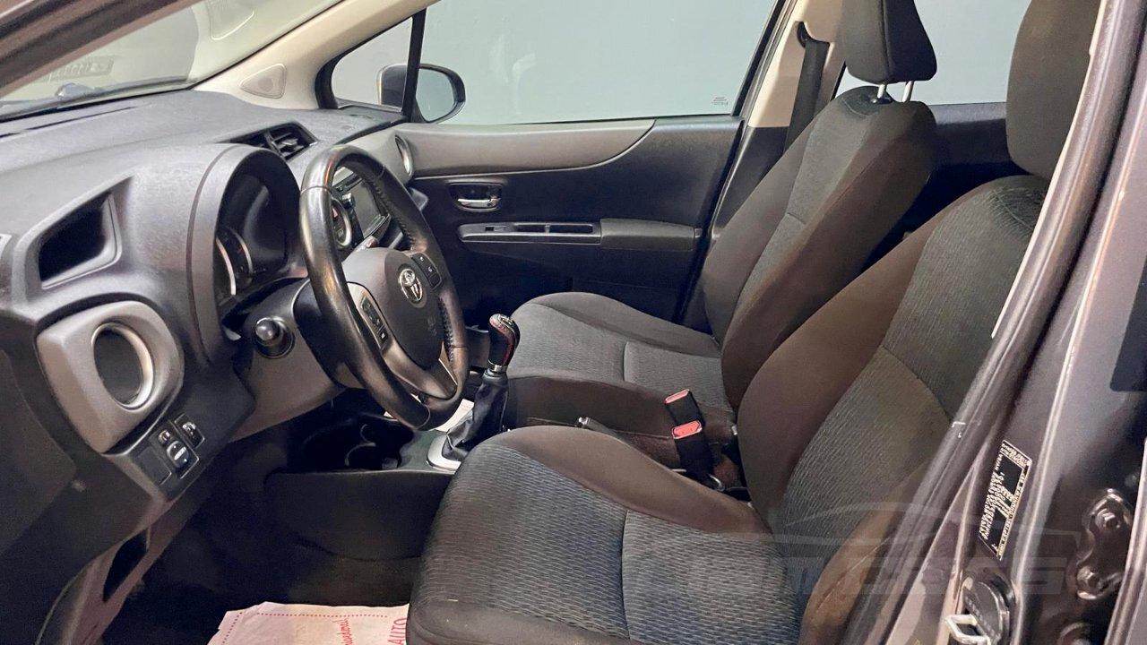 Toyota Yaris 5 Porte Yaris 5p 1.0 Active
