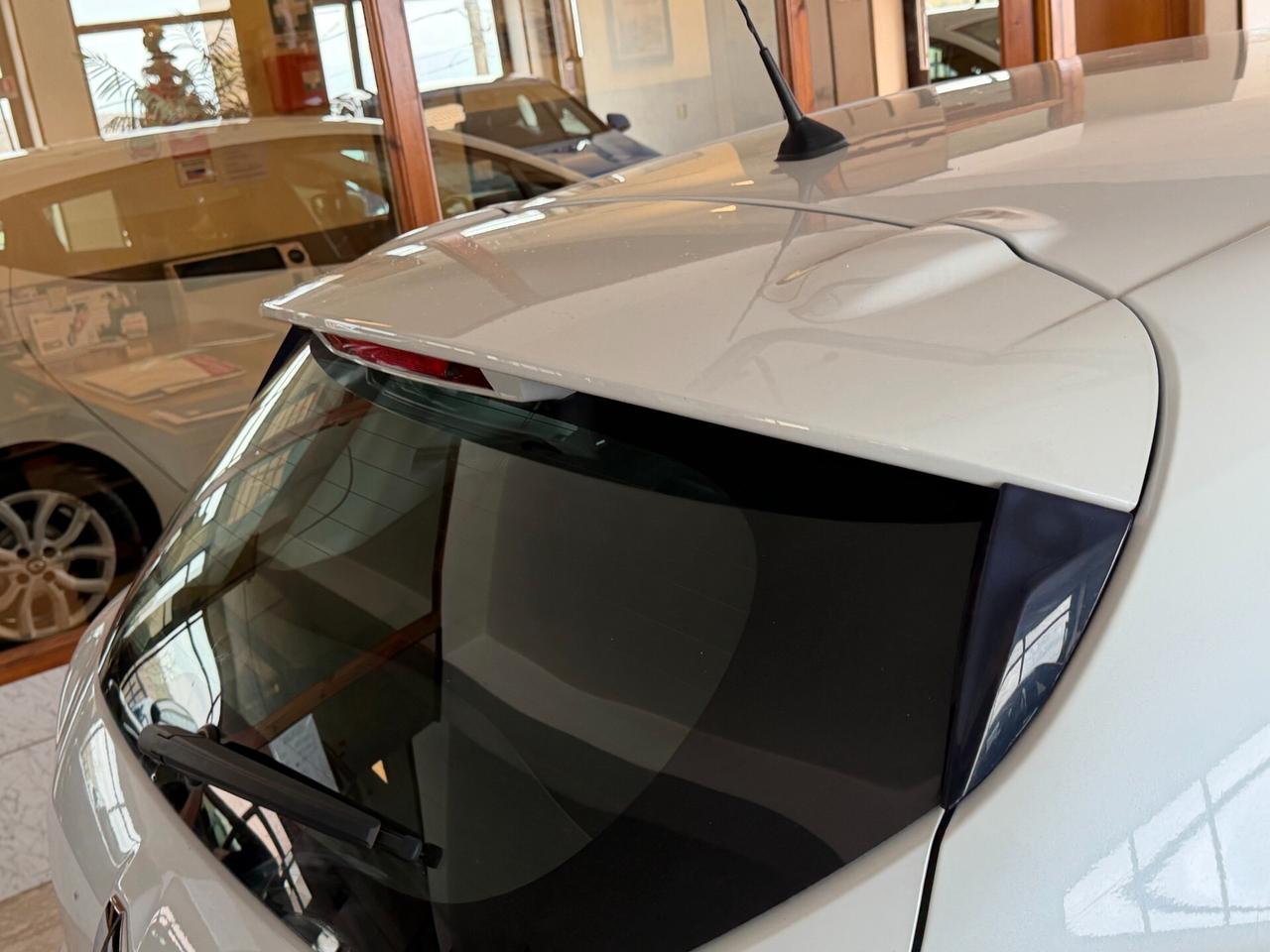 Renault Clio 0.9 TCE 90 cv. BUSINESS (Imp. GPL)