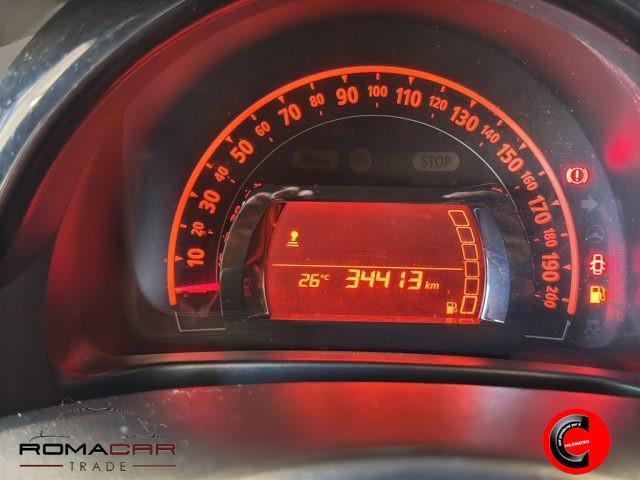 RENAULT Twingo SCe EDC INTENS