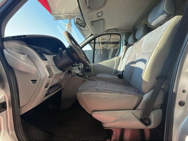 Renault Trafic Trafic T27 2.5dCi/140 16V PC-TN Furg.Con