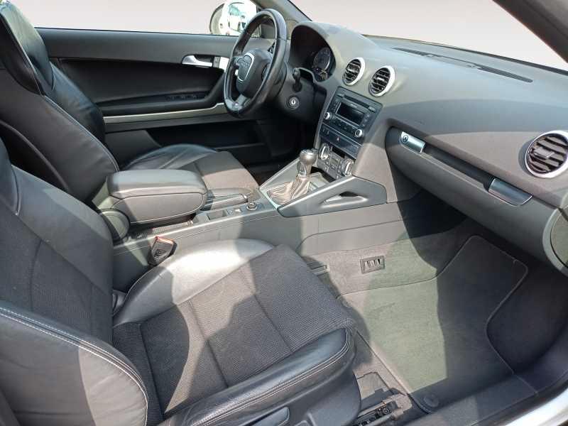 AUDI A3 Cabrio 1.6 tdi Ambition