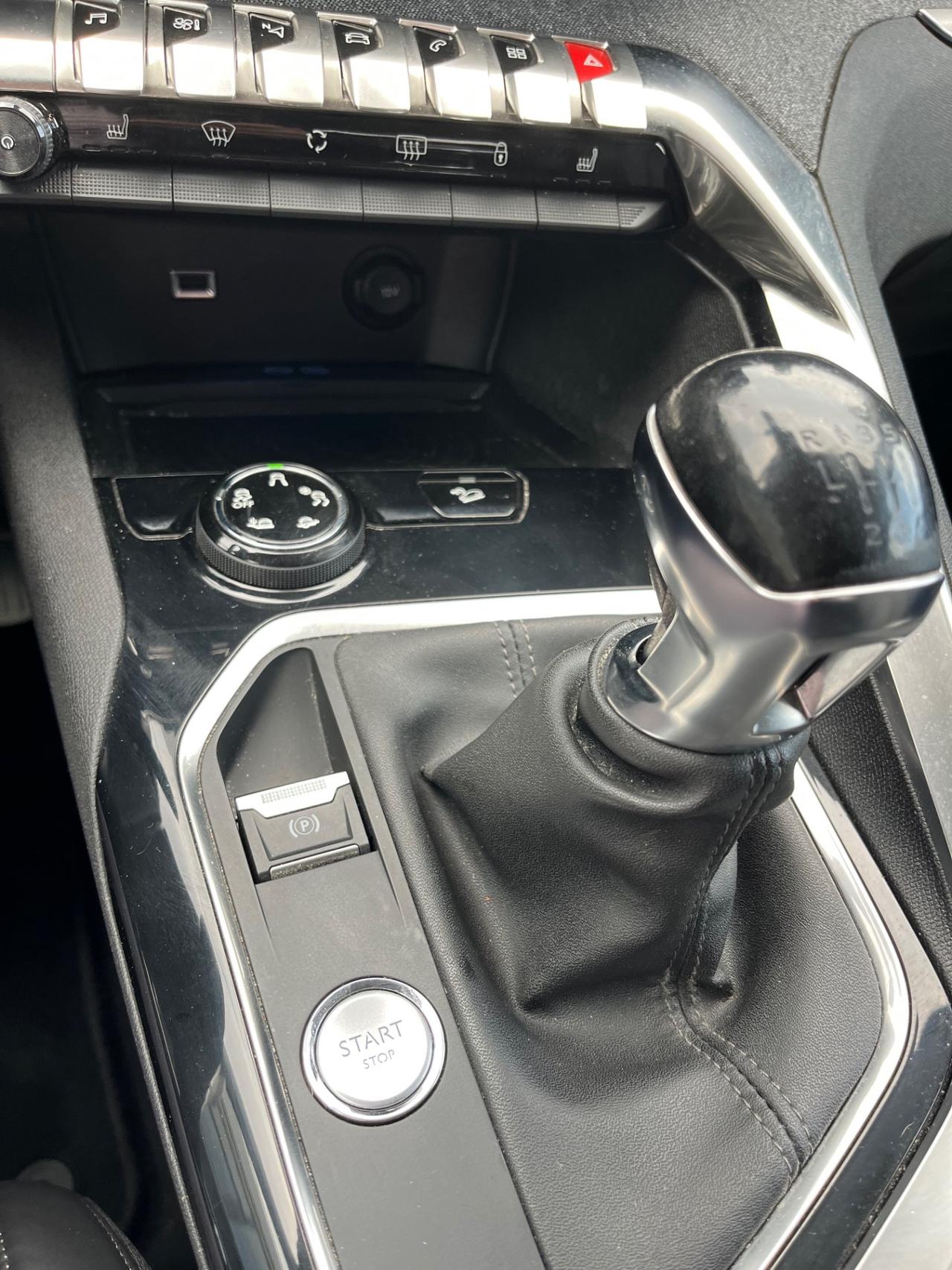 Peugeot 3008 PureTech Turbo 130 S&S Allure