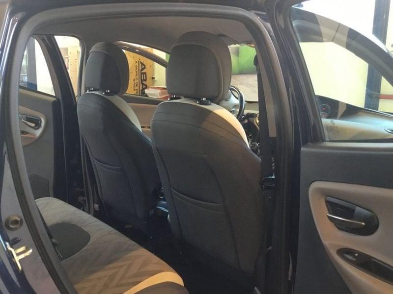 Lancia Ypsilon 1.2 69cv Gold