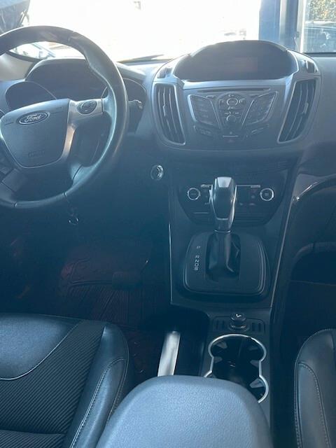 Ford Kuga 2.0 TDCI 163 CV 4WD Powershift Titanium