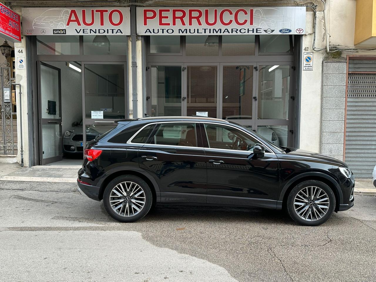 Audi Q3 2.0 TDI S tronic Advanced TETTO/FULL