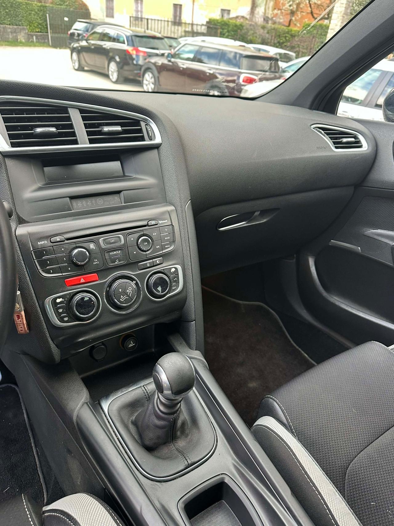 Ds DS4 1.6 e-HDi 115 SO CHIC KMCERT GARANZ UNICOPR