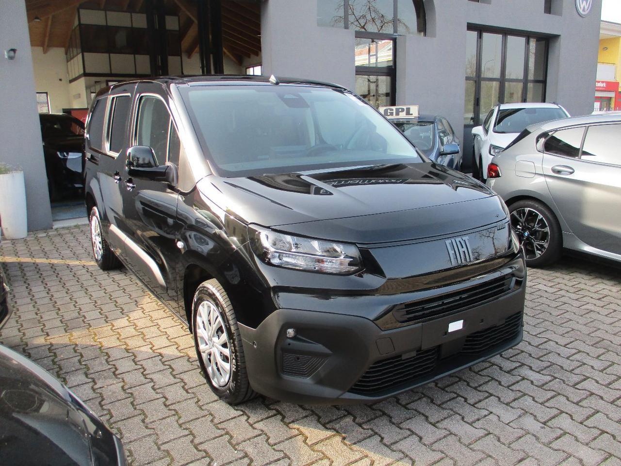 Fiat Doblo Passo Lungo 1.5 d Doblo 130cv auto 7p.ti CarPlay/Camera/SensoriPark