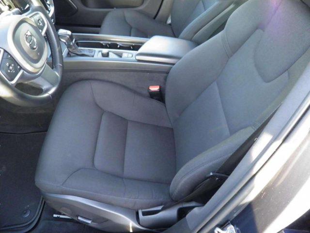 VOLVO V60 D3 D3 GEARTRONIC MOMENTUM BUSINESS