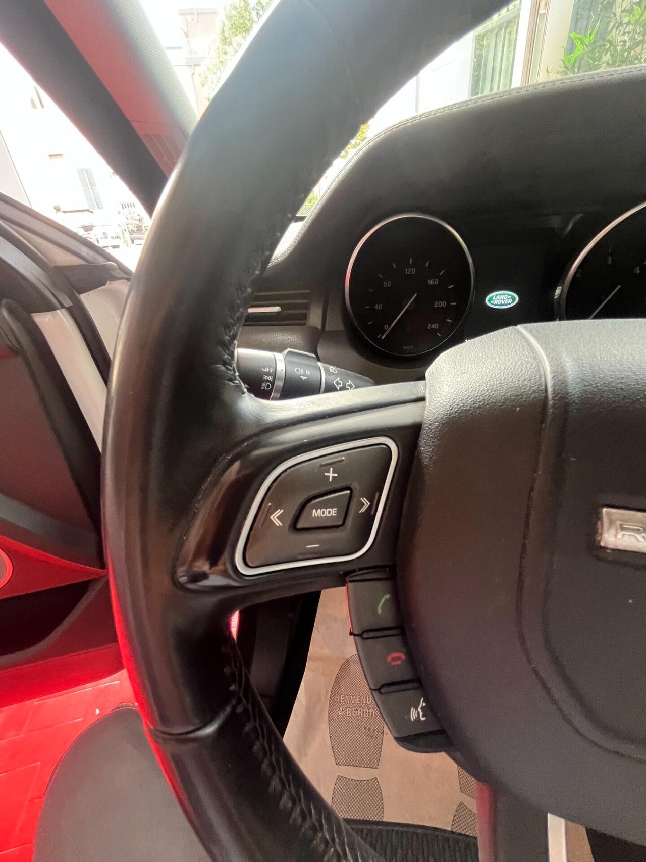 LAND ROVER EVOQUE 2.0 TD4 150 CV PURE TECH CAMBIO MANUALE 6 SPEED