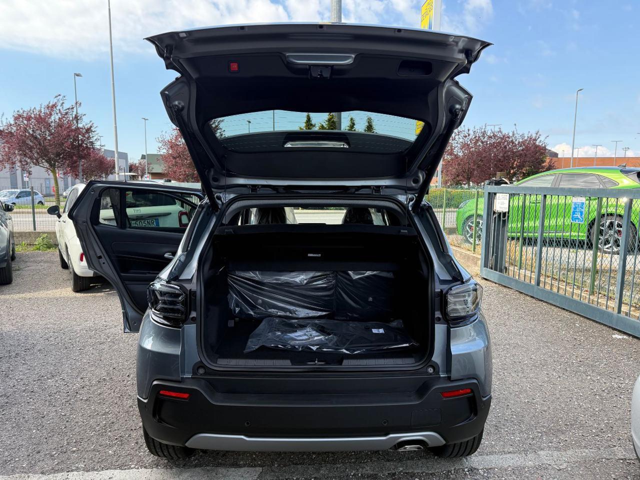 Jeep Avenger 1.2 turbo e-hybrid mhev Summit fwd 110cv edct6