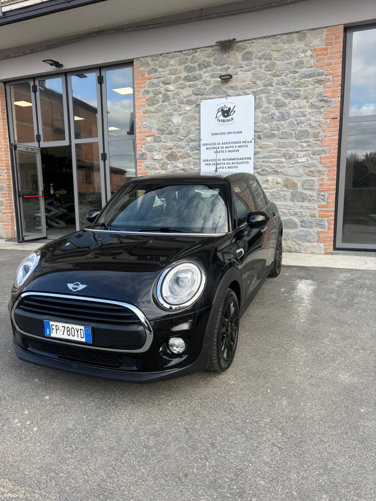 Mini 1.5 Cooper D Hype 5 porte