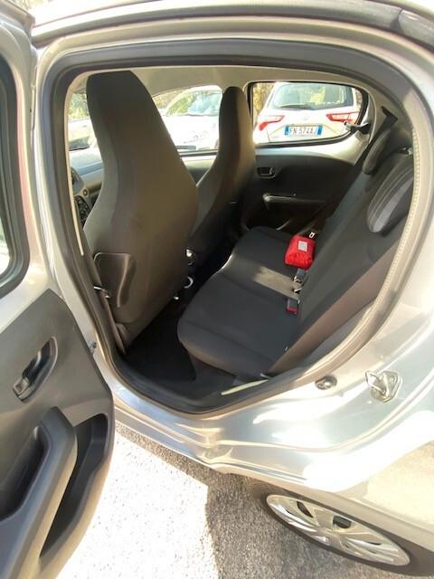 Peugeot 108 VTi 72 ETG 5 porte Active