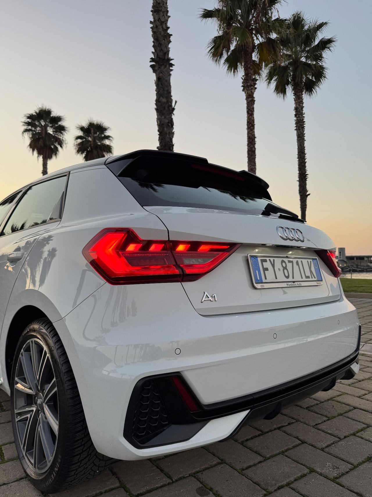 Audi A1 SPB 35 TFSI S tronic line edition