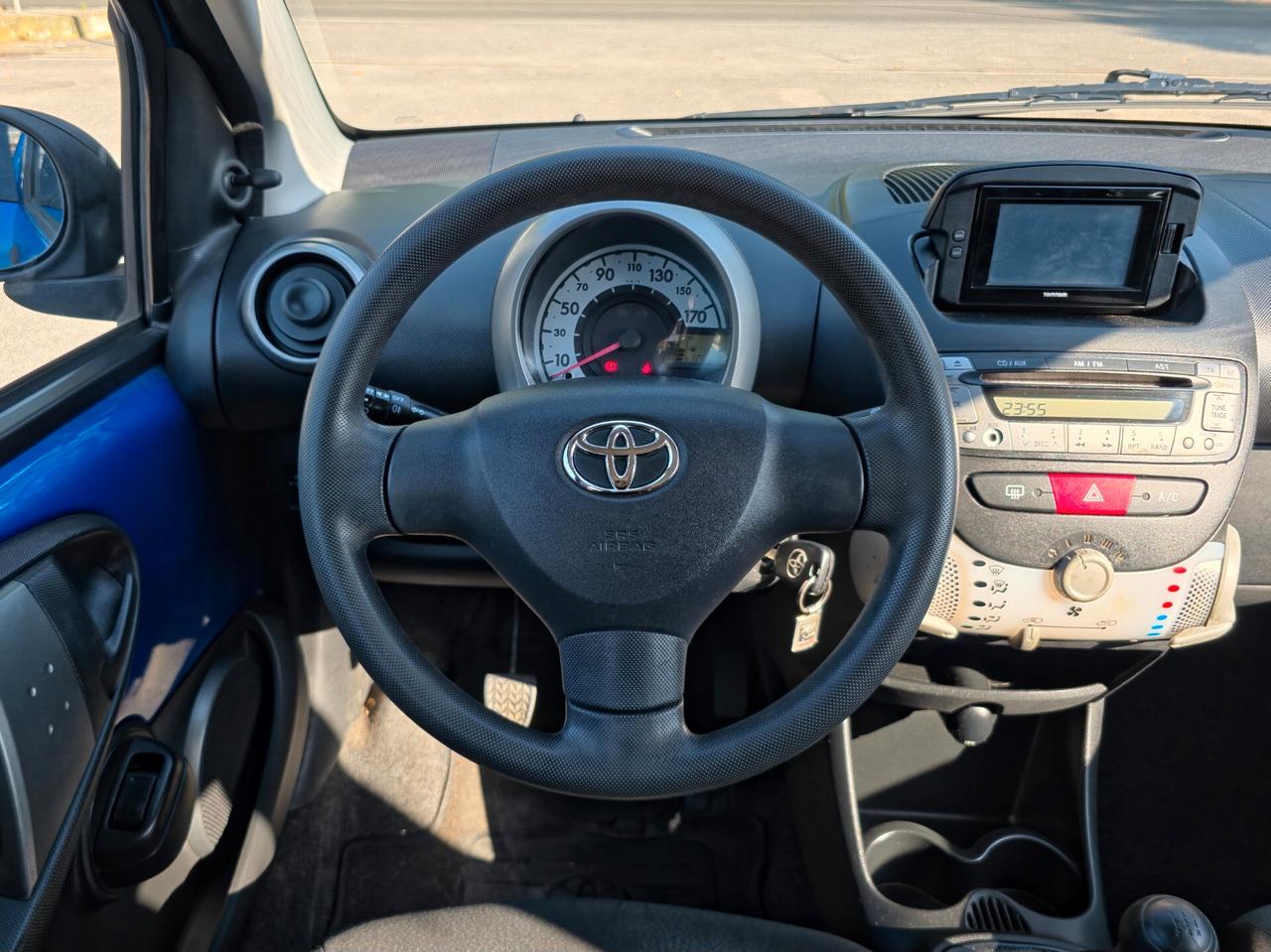 Toyota Aygo 1.0 12V VVT-i 5 porte Active Connect CV-68 E5B Manuale NEO 2013