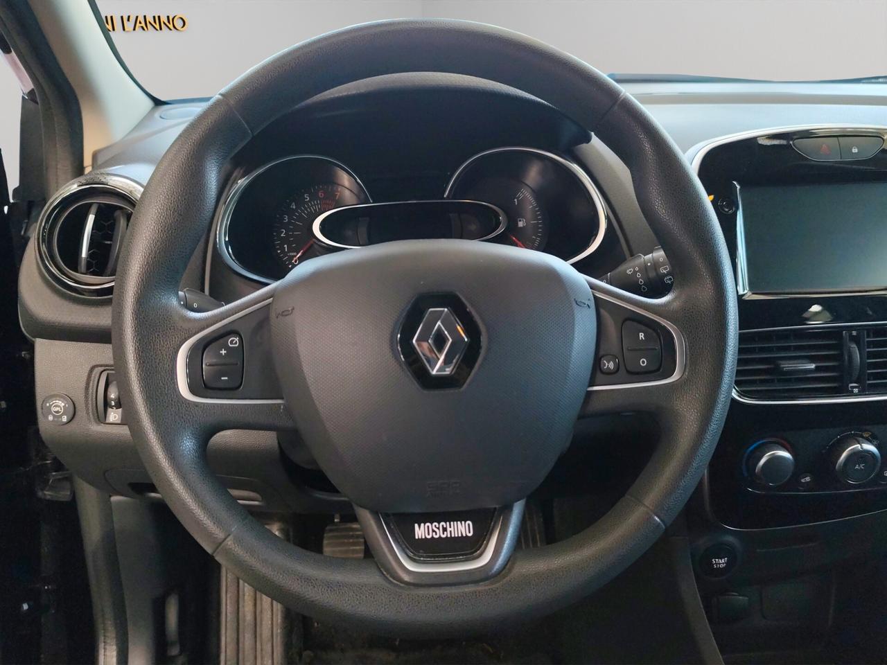 Renault Clio TCe 12V 90 CV GPL 5 porte Moschino Life