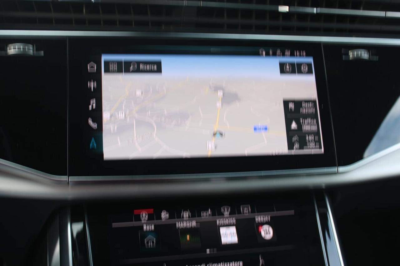 Audi Q8 50 TDI 286 CV quattro tiptronic Sport