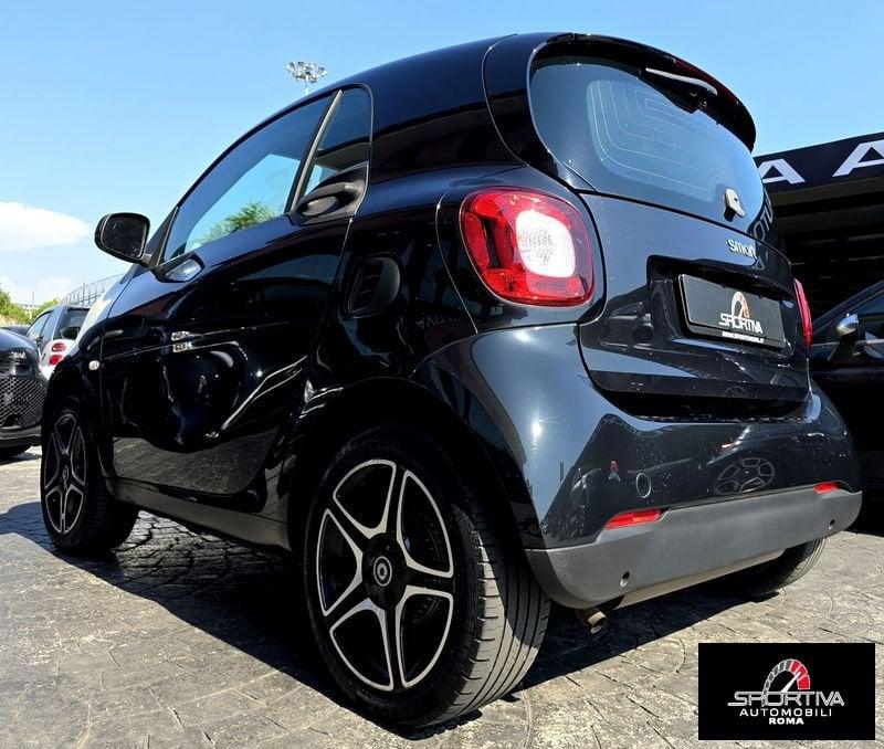 smart fortwo TOTAL BLACK CERCHI DIAMANTATI UNIPRO!