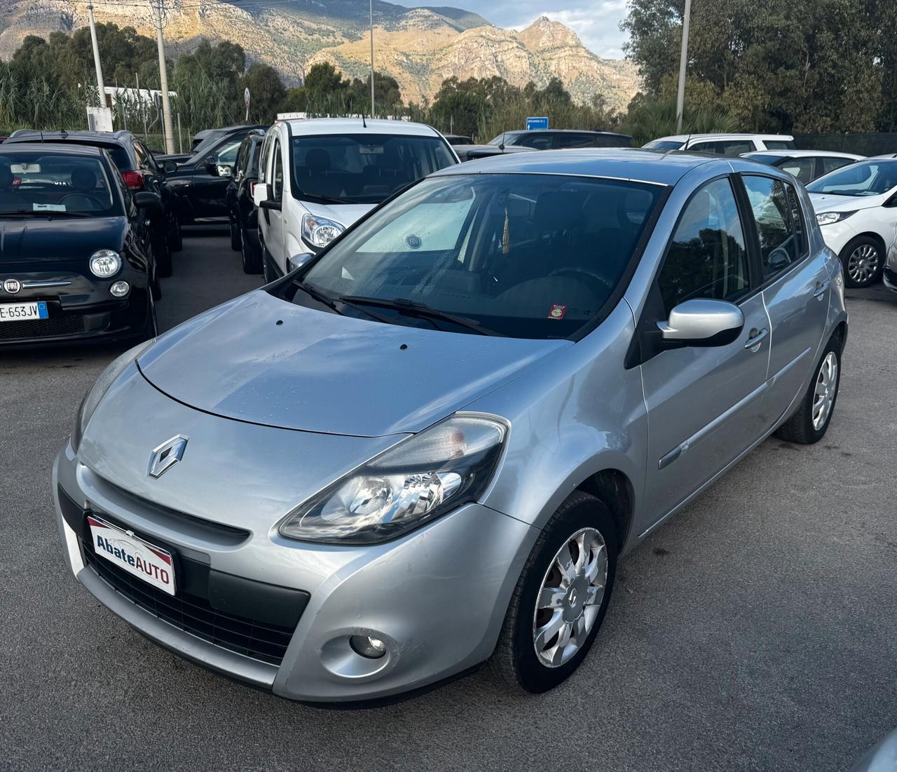 Renault Clio 1.2 16V 5 porte Luxe
