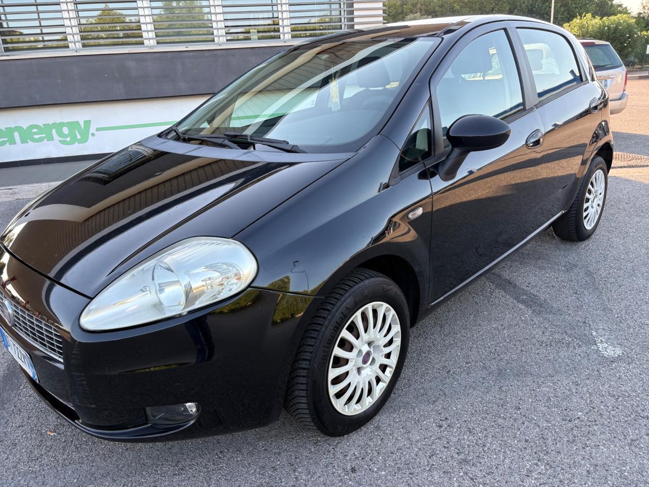 Fiat Grande Punto 1.4 5 porte Active Natural Power