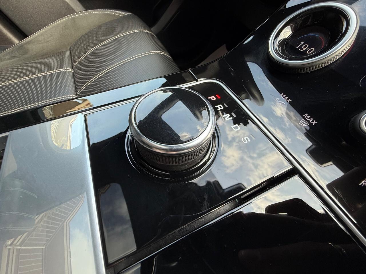 Land Rover Range Velar 2.0D I4 180 CV R-Dynamic