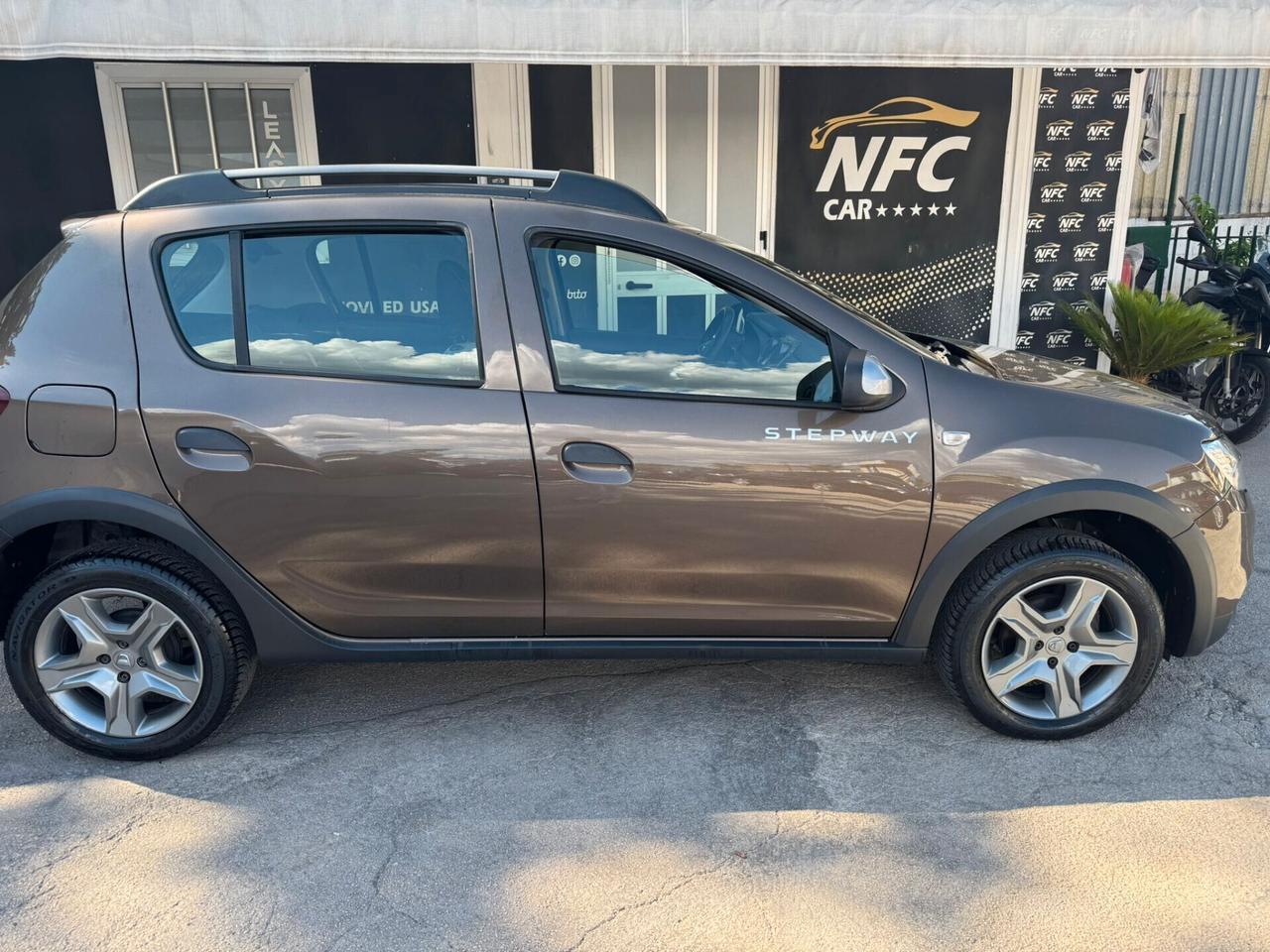 Dacia Sandero Stepway 0.9 TCe Turbo GPL 90 CV S&S Techroad